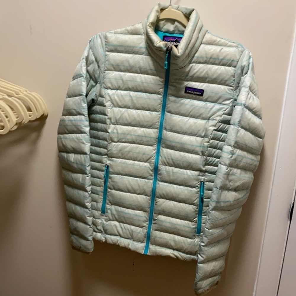Patagonia Women’s Down Sweater Jacket Small